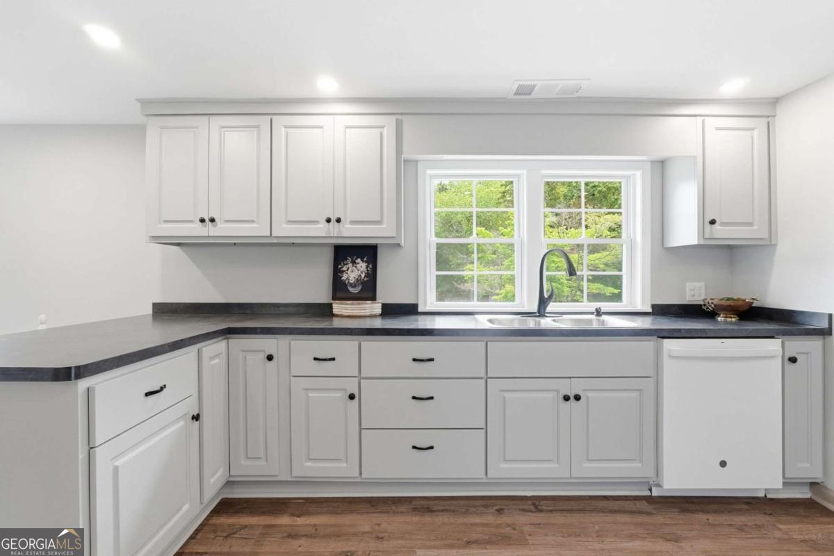 165 Braswell Mountain Road Dallas GA 30132
