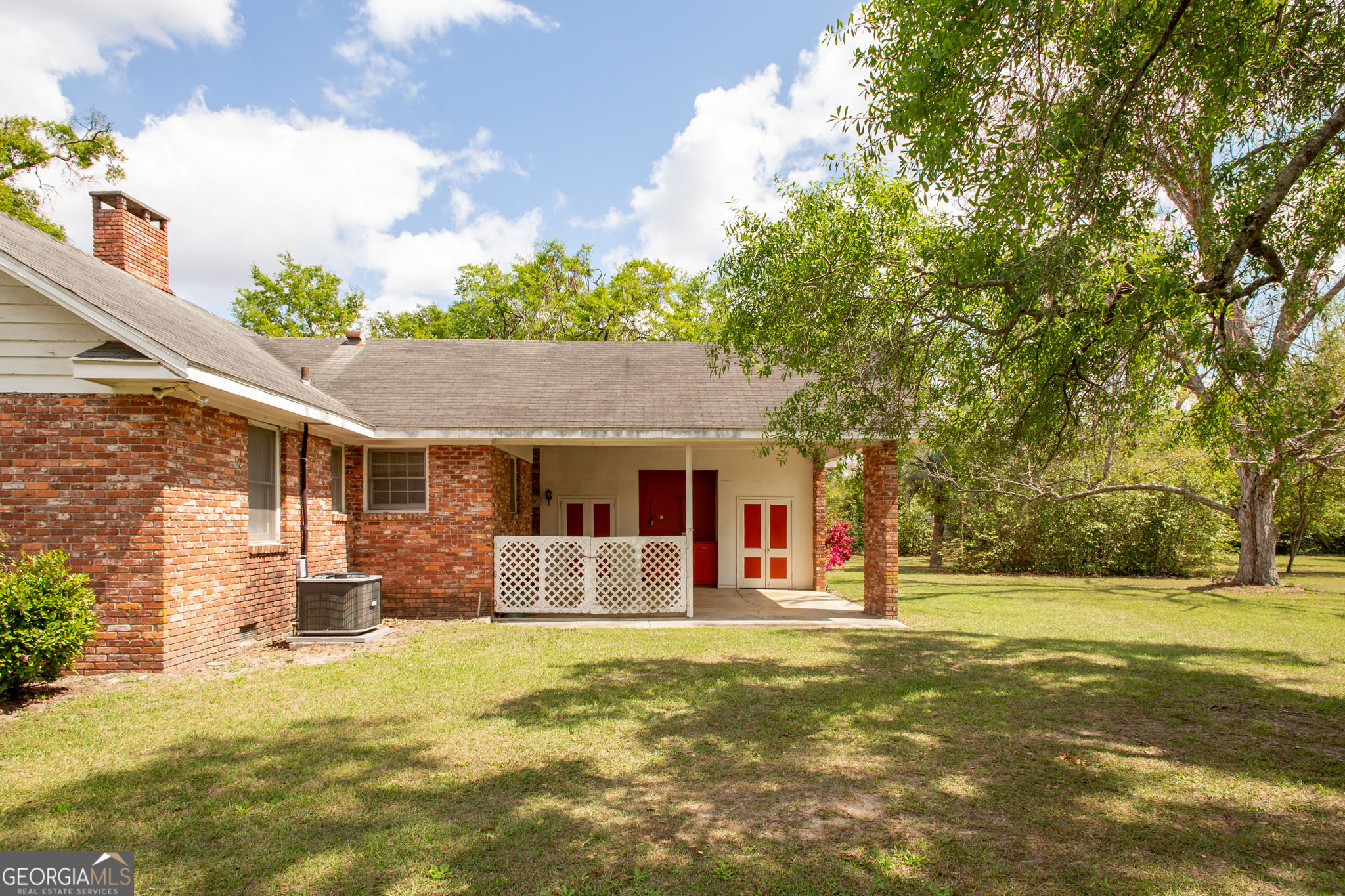221 Marion Street Blackshear GA 31516