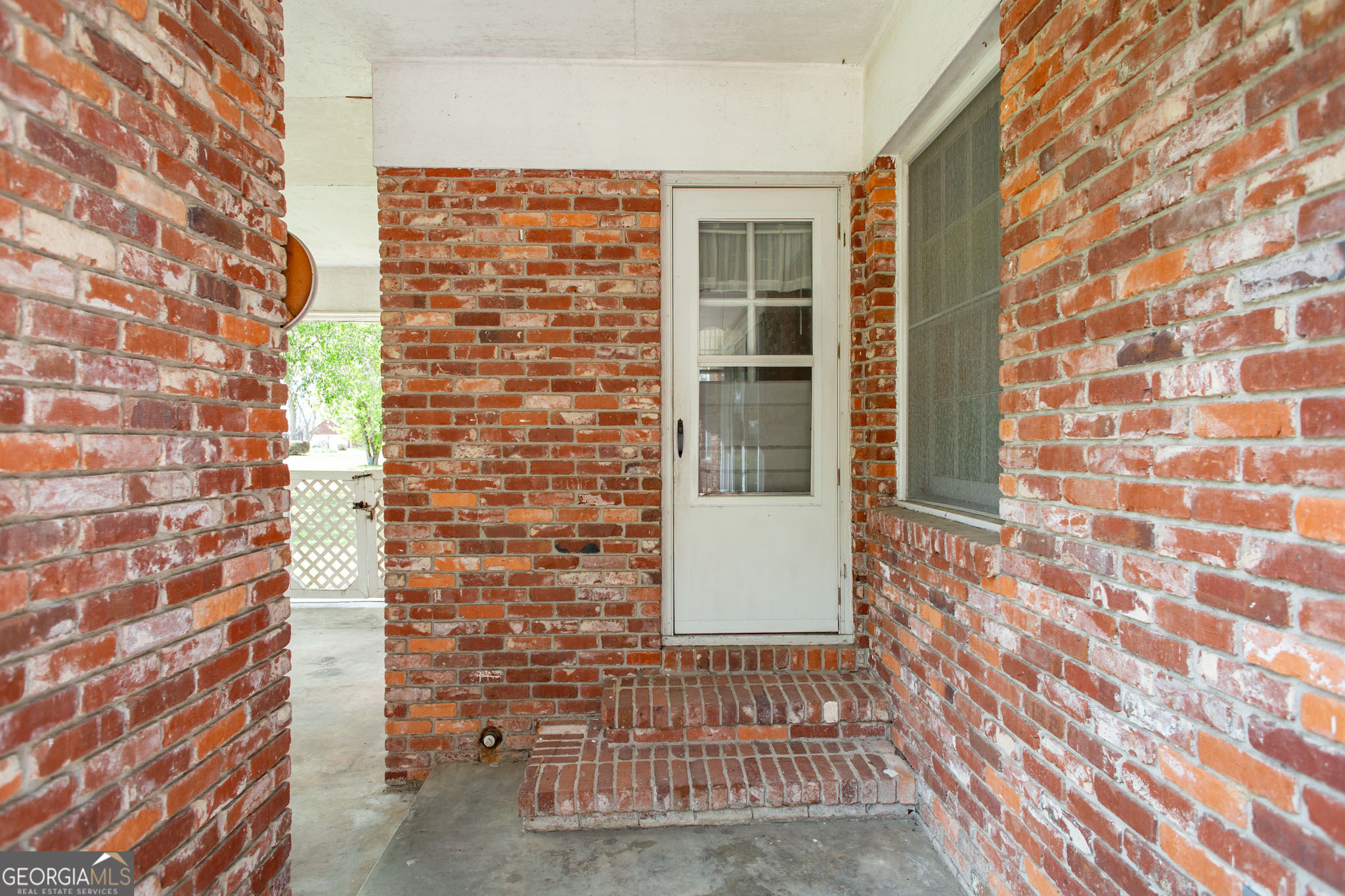 221 Marion Street Blackshear GA 31516