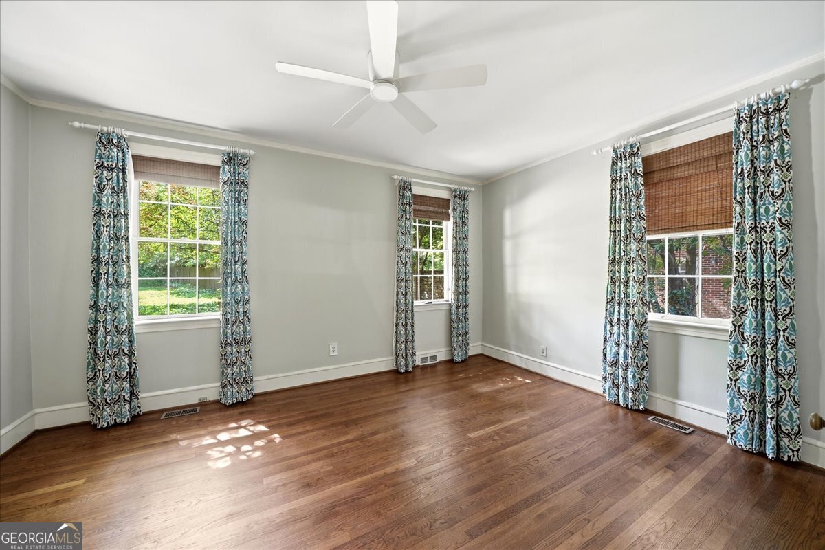 2039 Springlake Drive NW Atlanta GA 30305