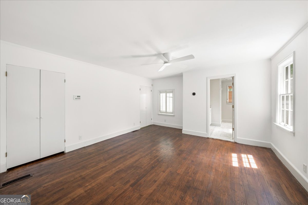 2039 Springlake Drive NW Atlanta GA 30305