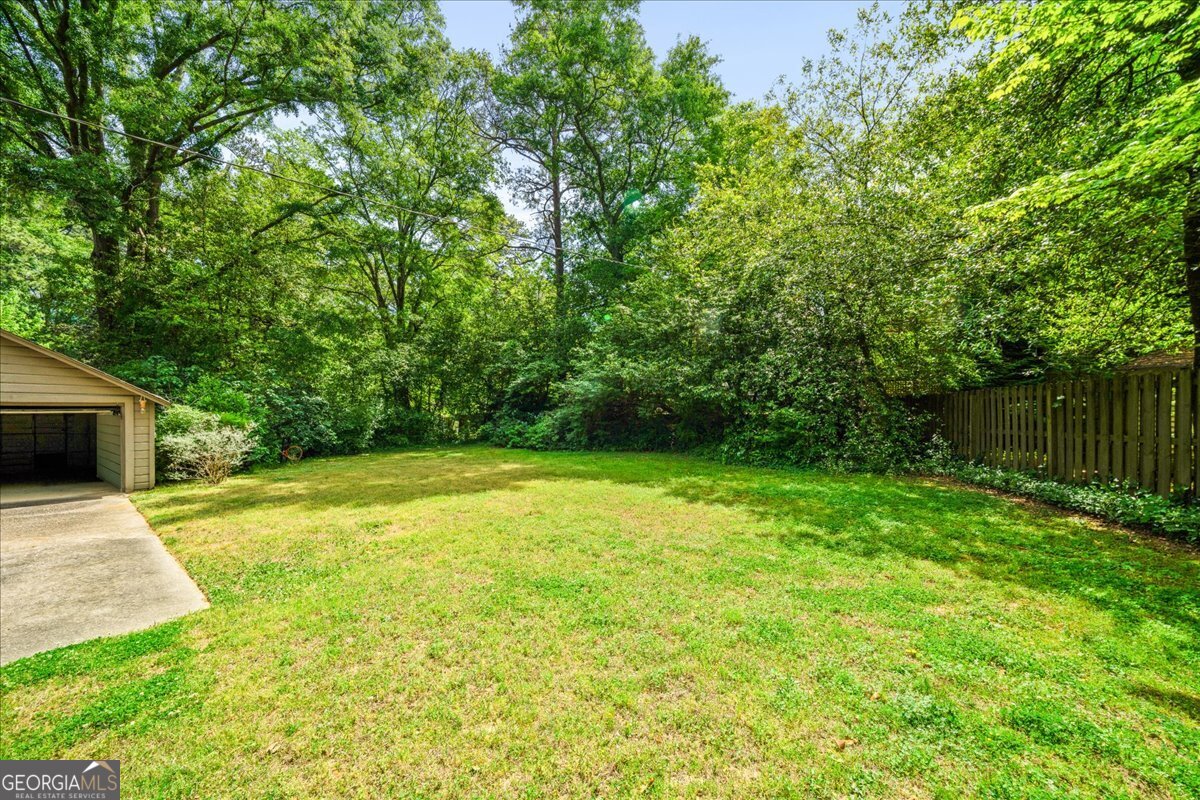 2039 Springlake Drive NW Atlanta GA 30305