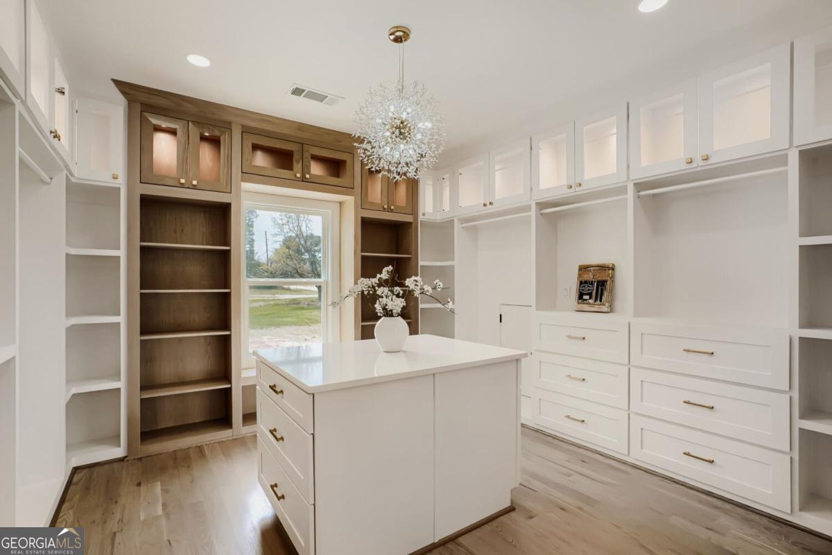 932 Cooper Road Grayson GA 30017