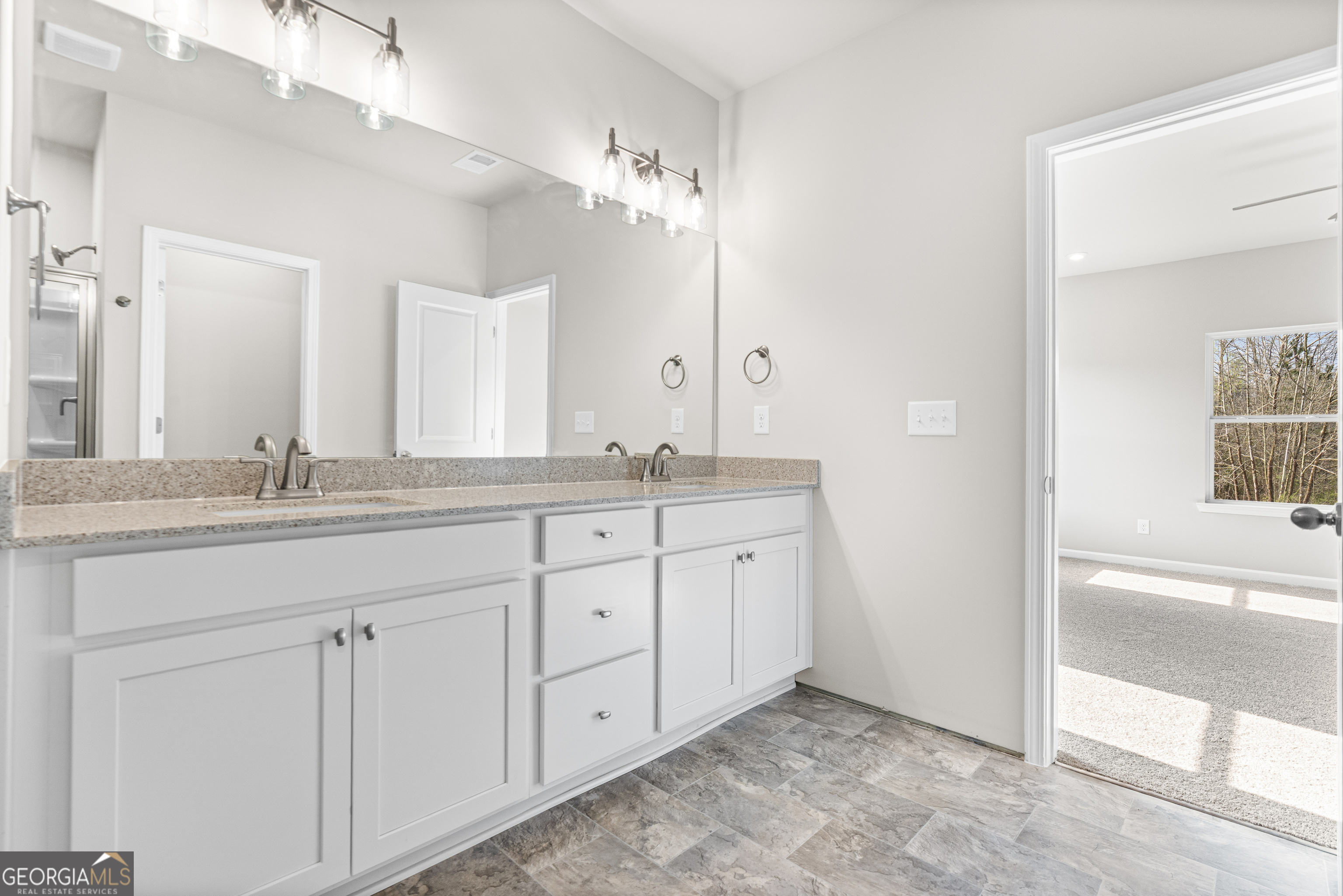 18 Madison Lane Adairsville GA 30103