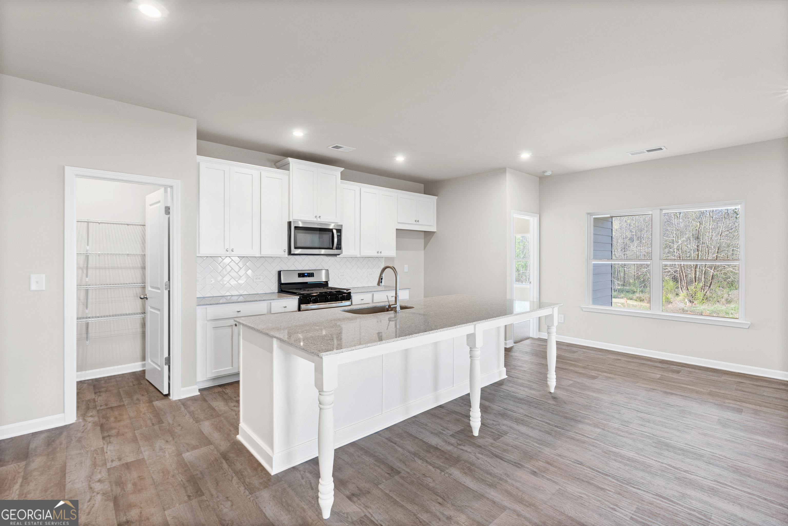 18 Madison Lane Adairsville GA 30103
