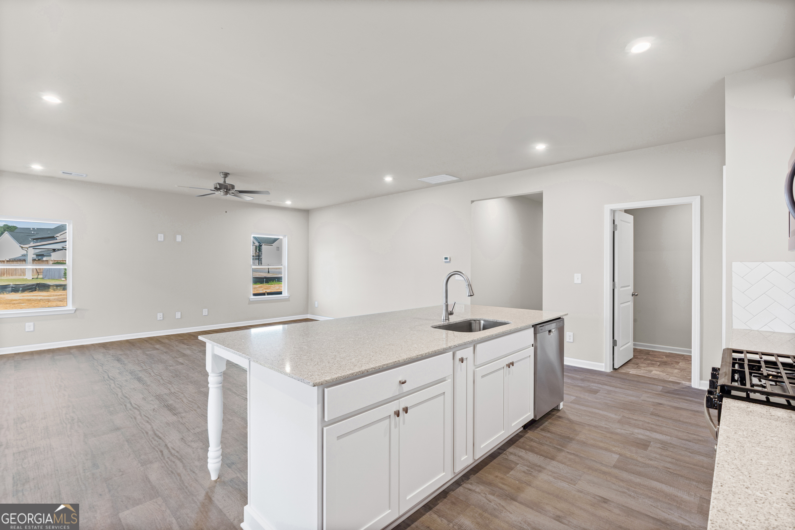 18 Madison Lane Adairsville GA 30103