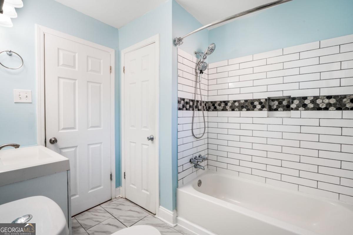1918 Valley Ridge Drive SW Atlanta GA 30331