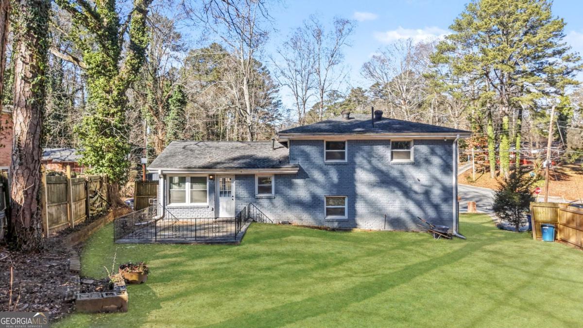 1918 Valley Ridge Drive SW Atlanta GA 30331
