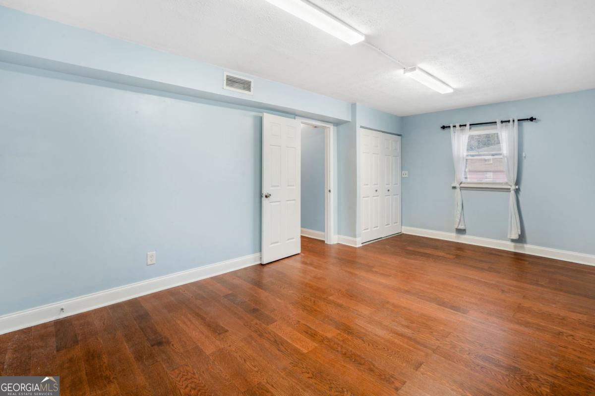 1918 Valley Ridge Drive SW Atlanta GA 30331
