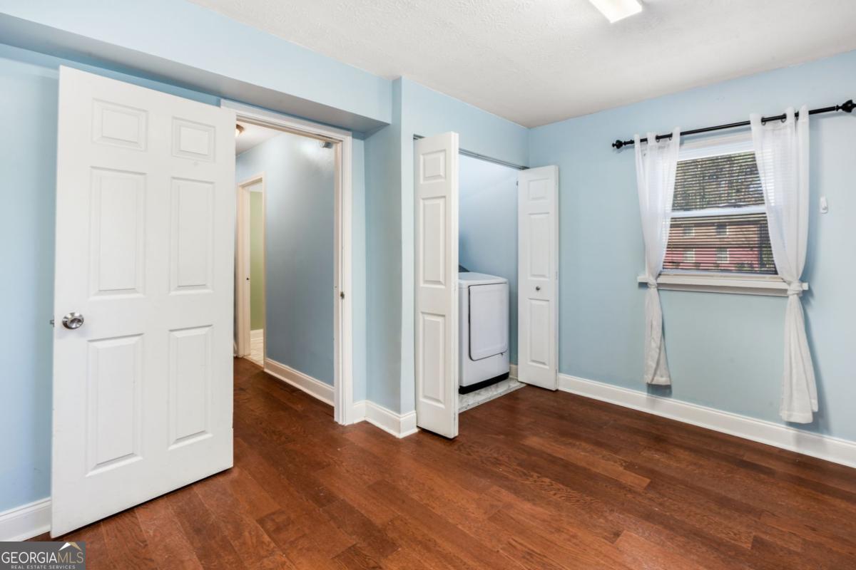 1918 Valley Ridge Drive SW Atlanta GA 30331