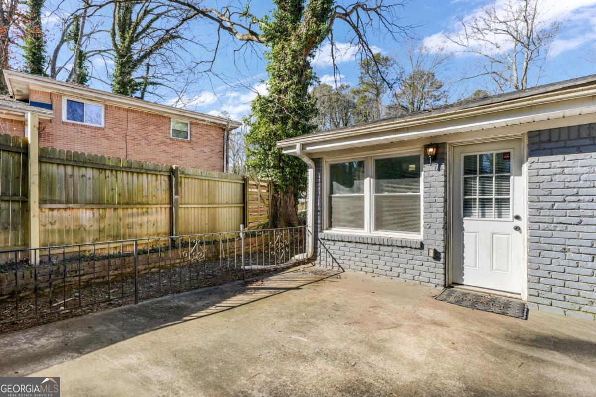 1918 Valley Ridge Drive SW Atlanta GA 30331