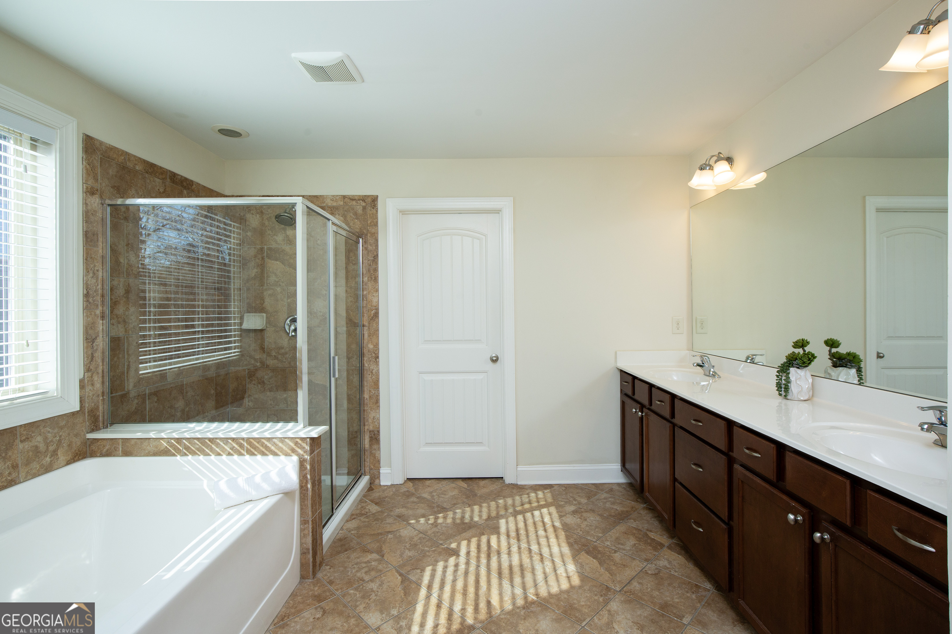 6120 Bluff Heights Drive Cumming GA 30040