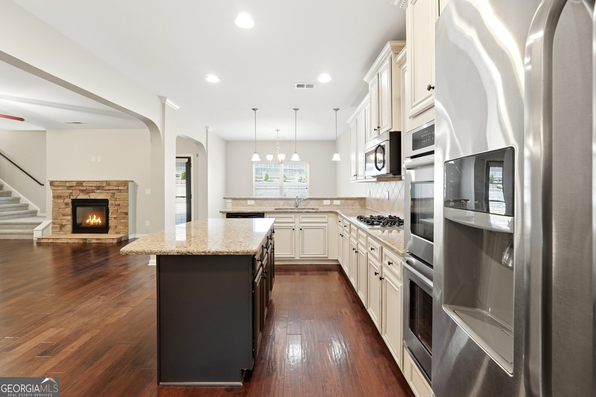 1521 Silver Mist Circle Powder Springs GA 30127