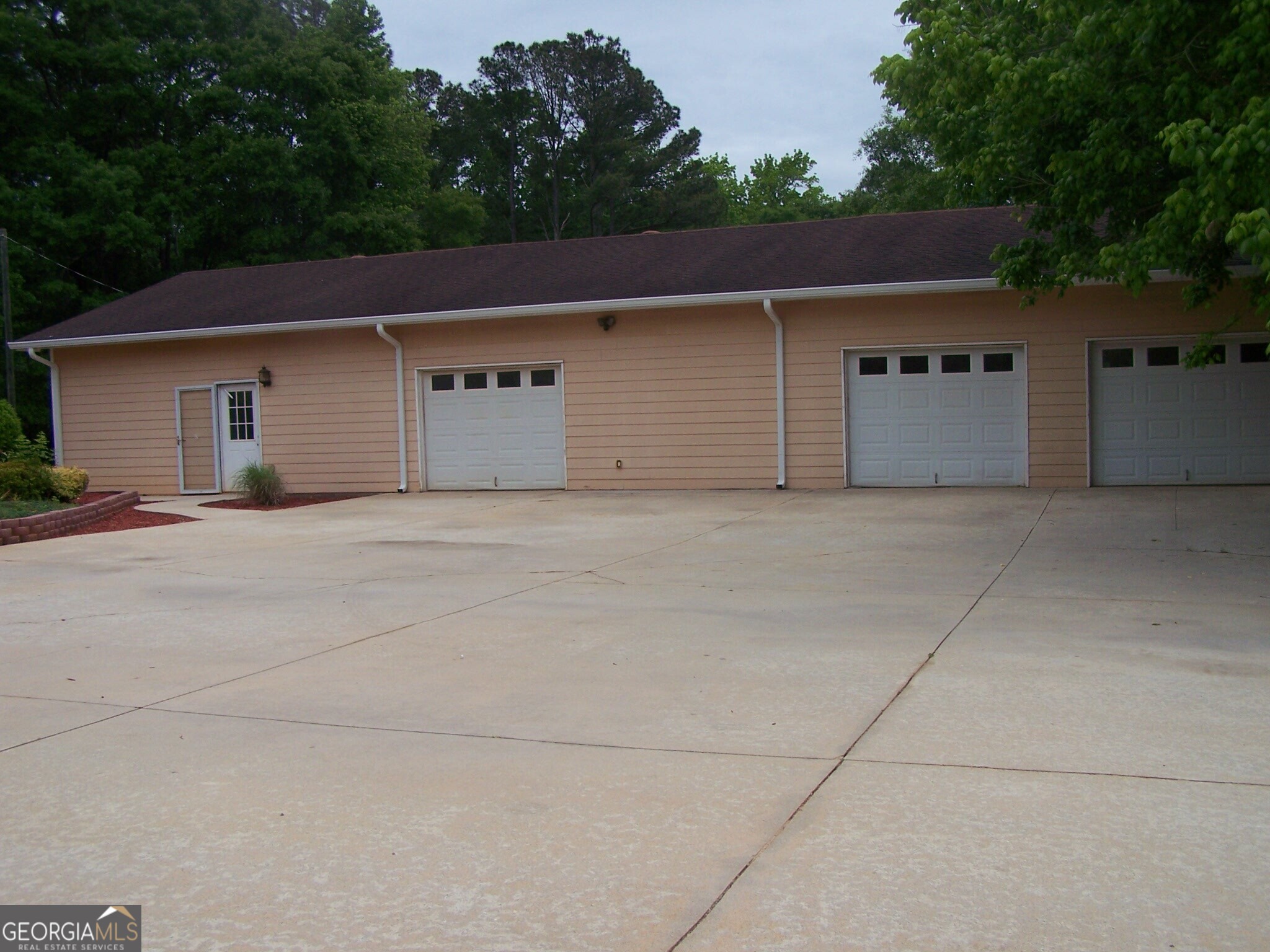1844 Peeksville Road Locust Grove GA 30248