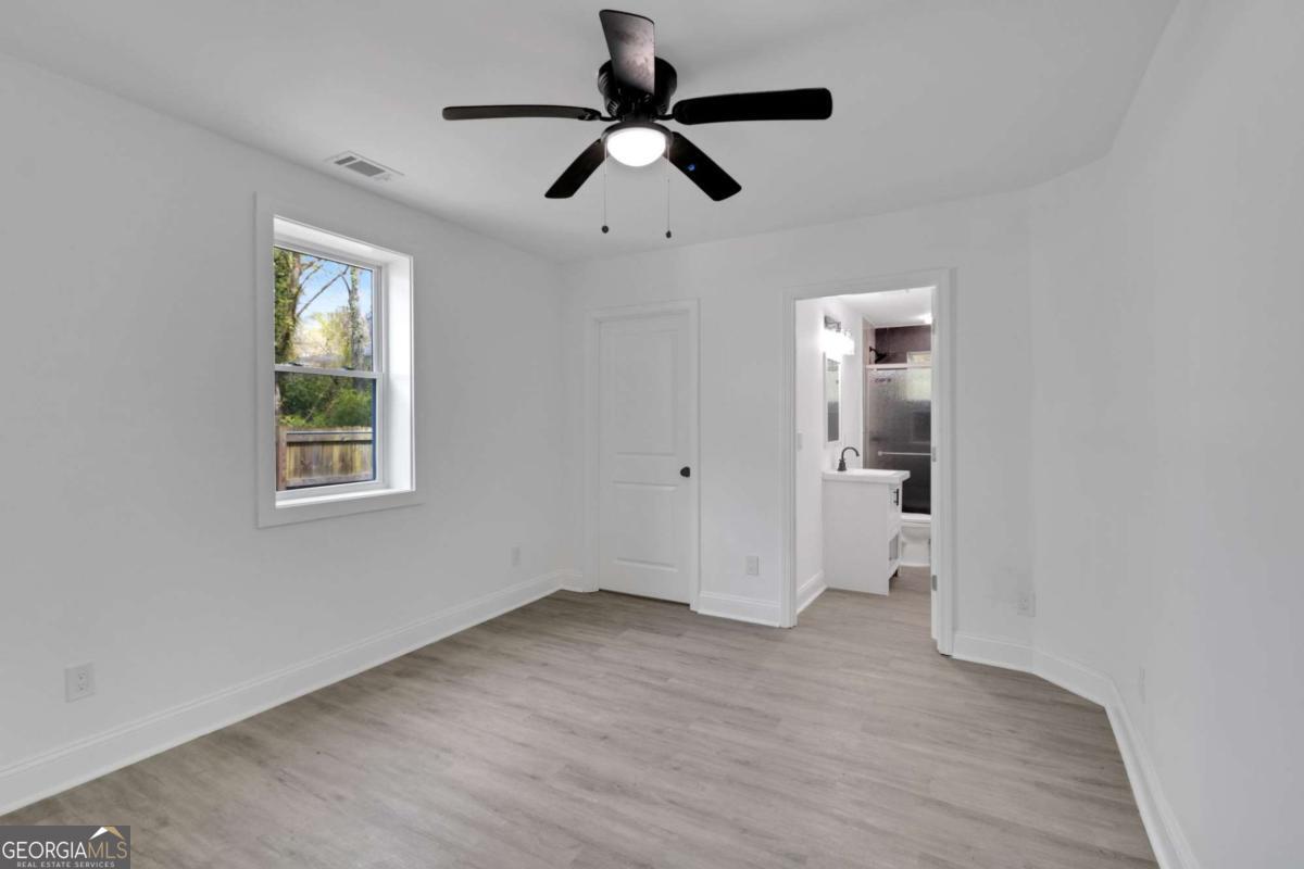 1318 Graymont Drive SW Atlanta GA 30310