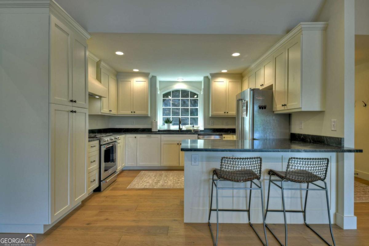143 Heritage Point Morganton GA 30560