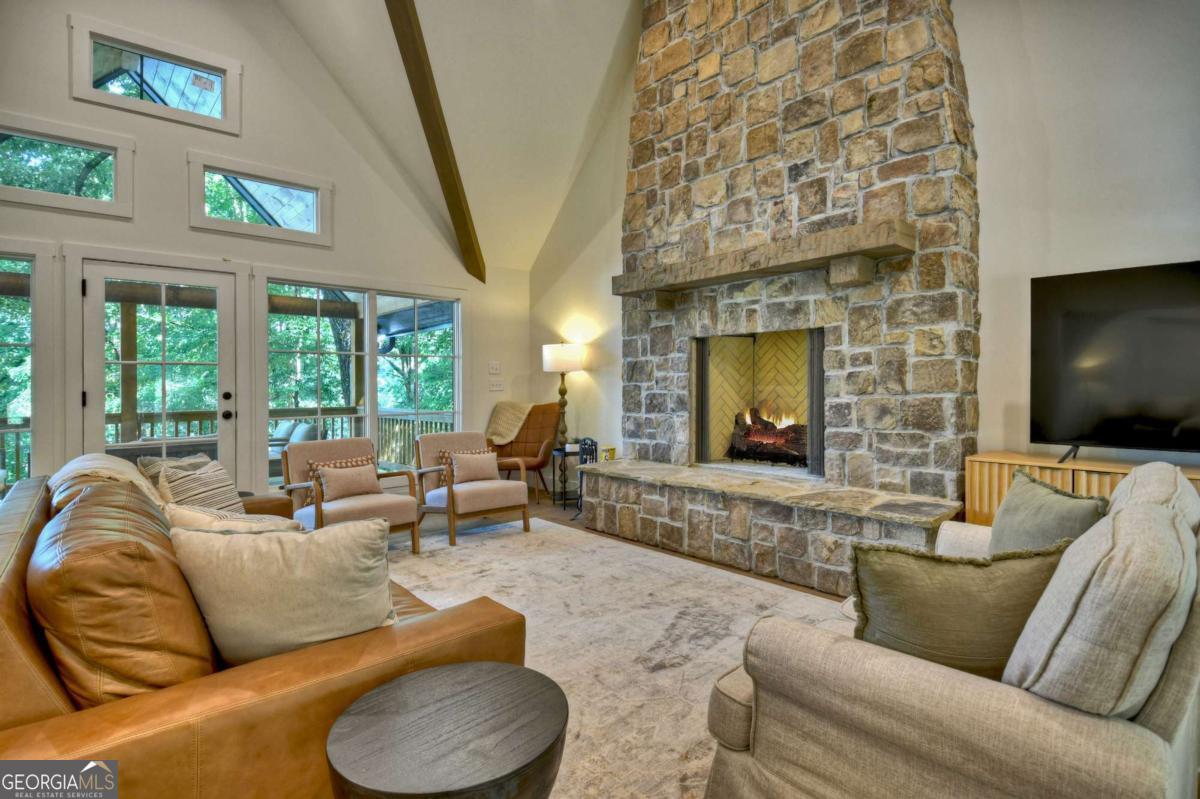 143 Heritage Point Morganton GA 30560