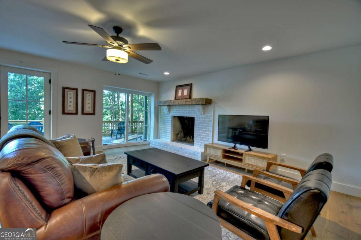 143 Heritage Point Morganton GA 30560