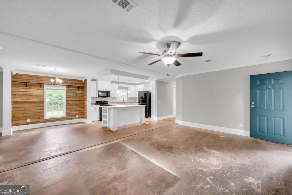 81 Jarrett Lane Gillsville GA 30543