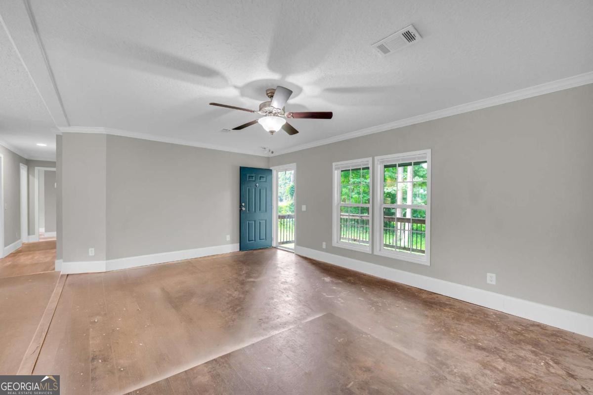 81 Jarrett Lane Gillsville GA 30543