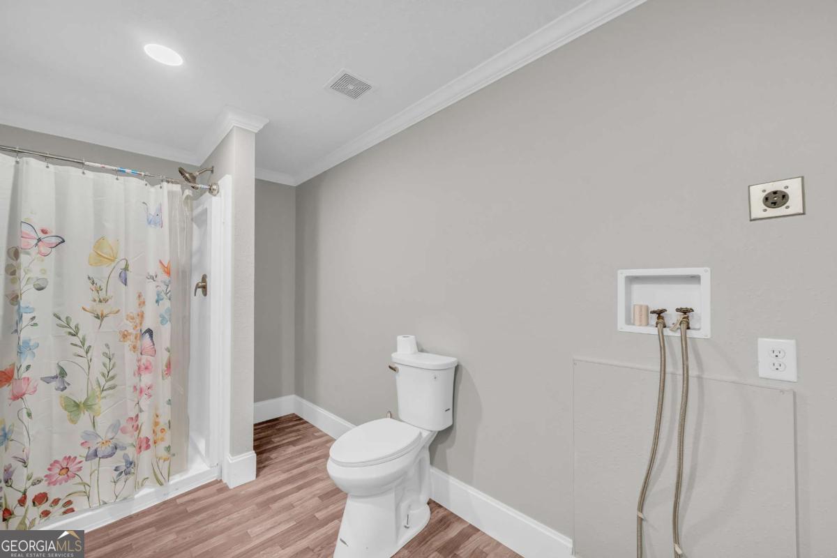 81 Jarrett Lane Gillsville GA 30543