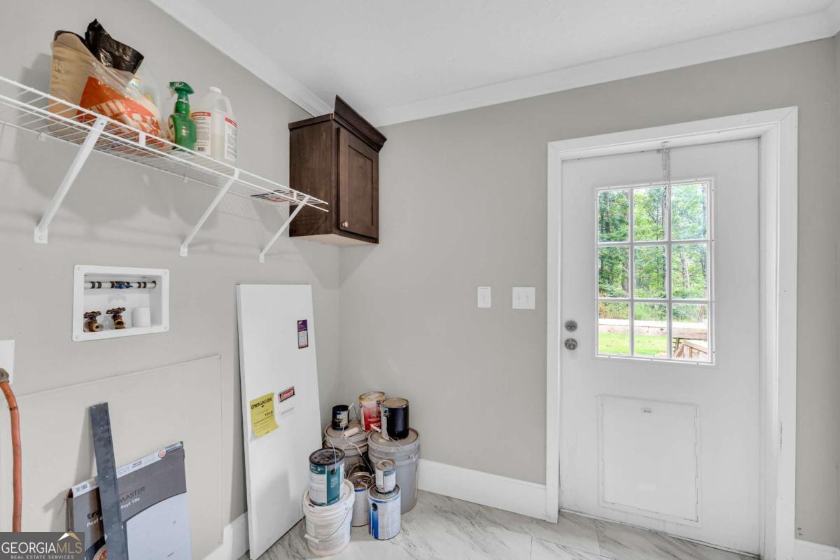 81 Jarrett Lane Gillsville GA 30543