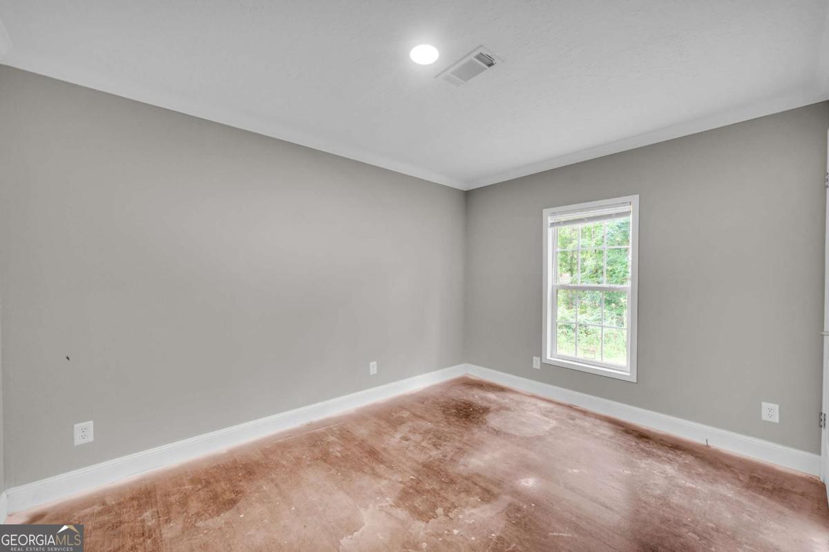 81 Jarrett Lane Gillsville GA 30543