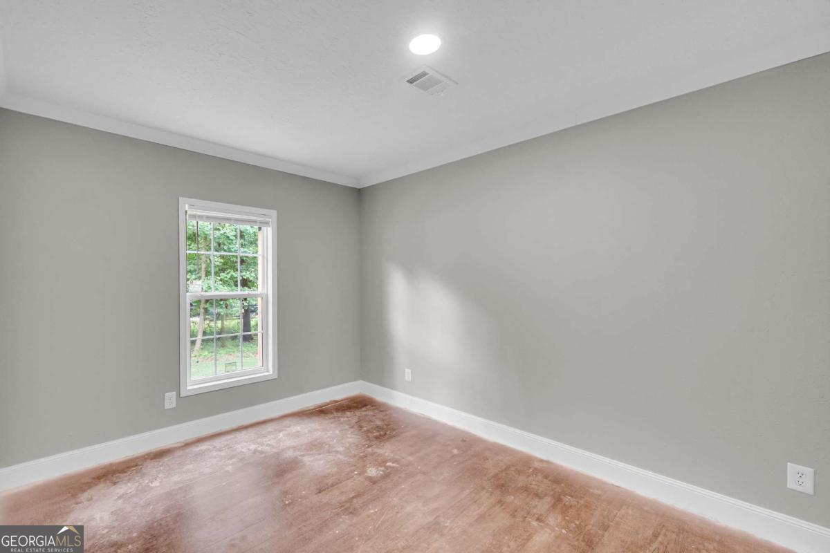 81 Jarrett Lane Gillsville GA 30543