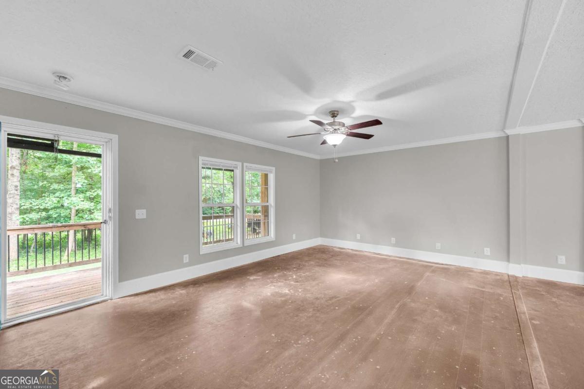 81 Jarrett Lane Gillsville GA 30543