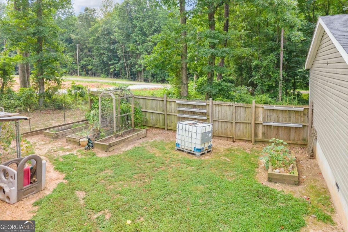 81 Jarrett Lane Gillsville GA 30543