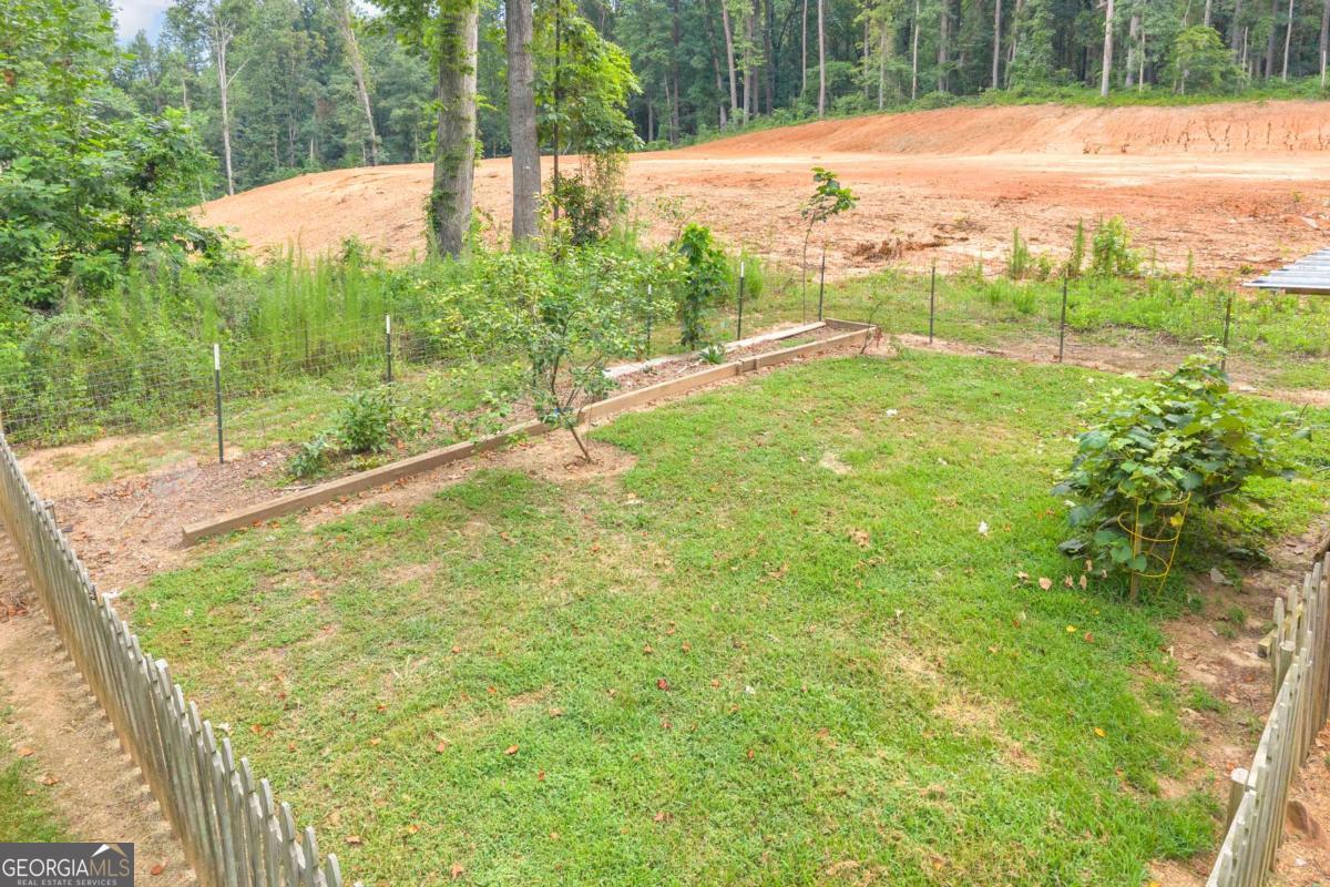 81 Jarrett Lane Gillsville GA 30543