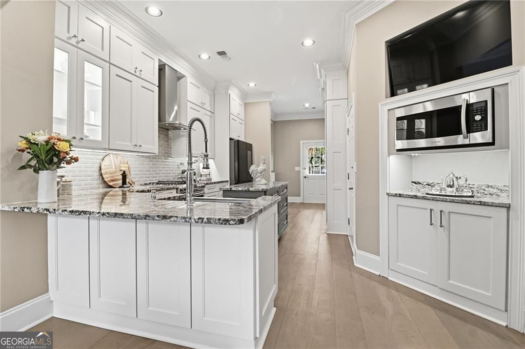 8630 Parker Place Roswell GA 30076