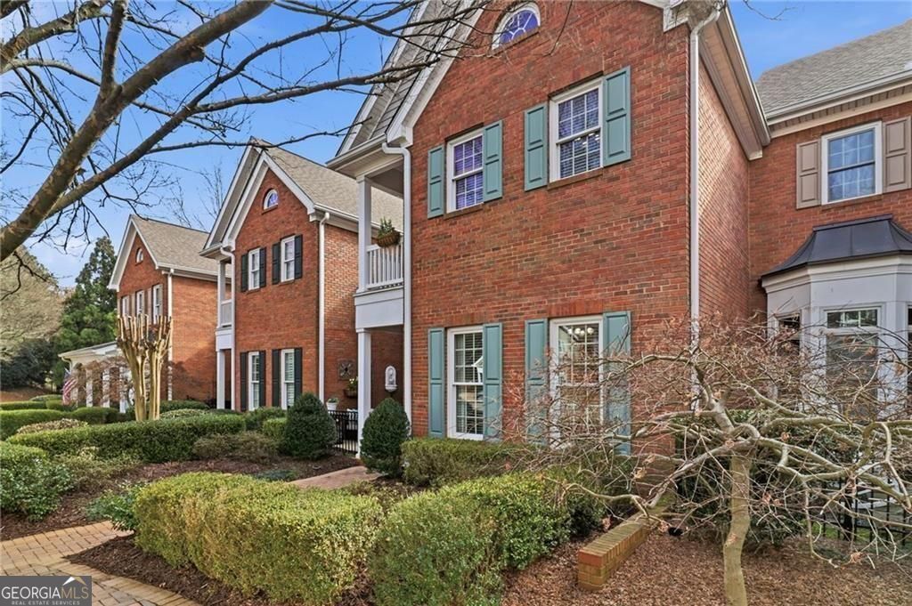 8630 Parker Place Roswell GA 30076