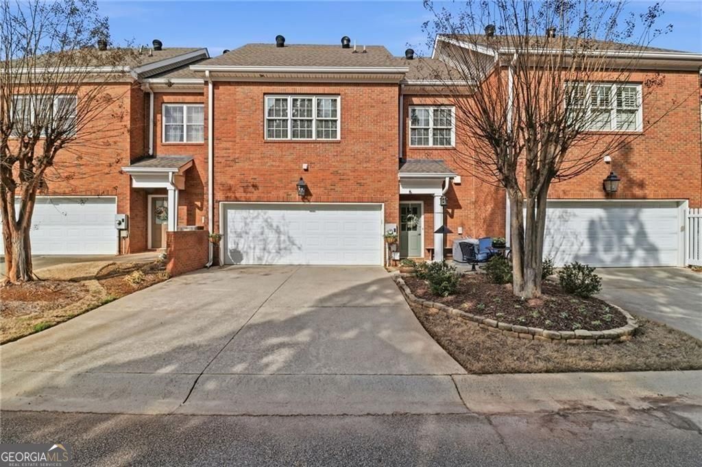8630 Parker Place Roswell GA 30076