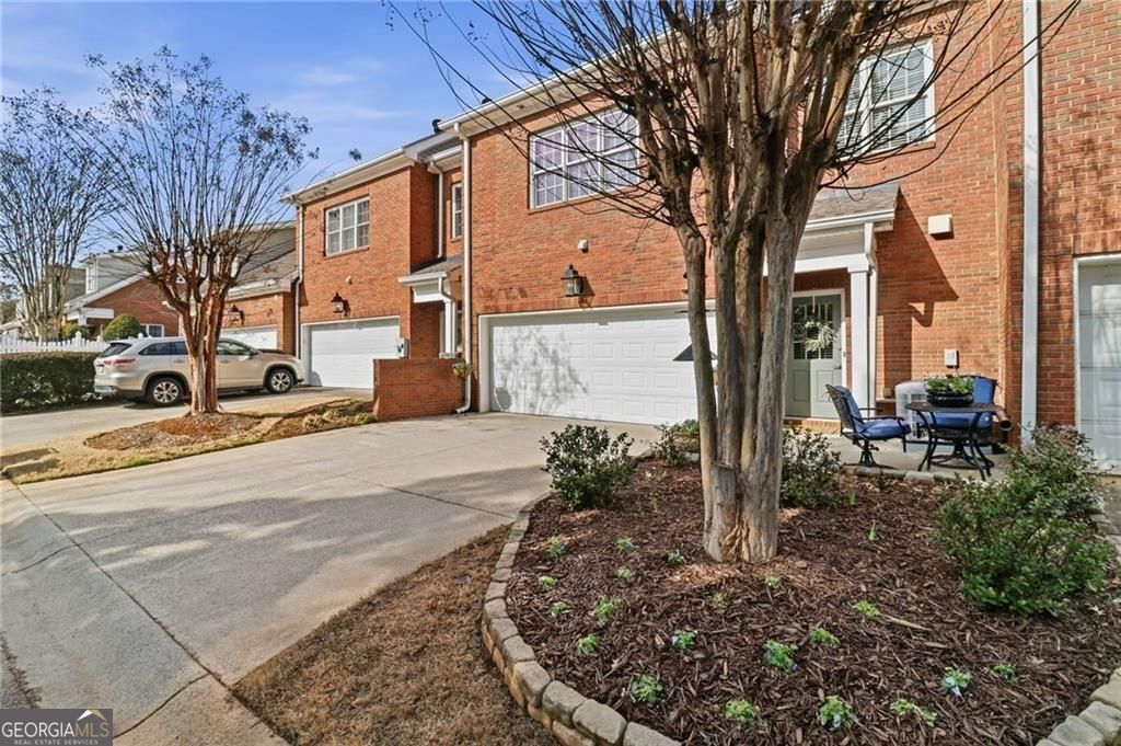 8630 Parker Place Roswell GA 30076