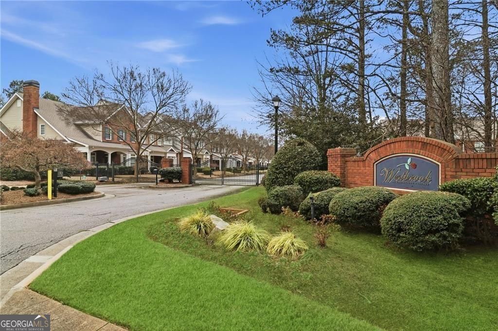8630 Parker Place Roswell GA 30076