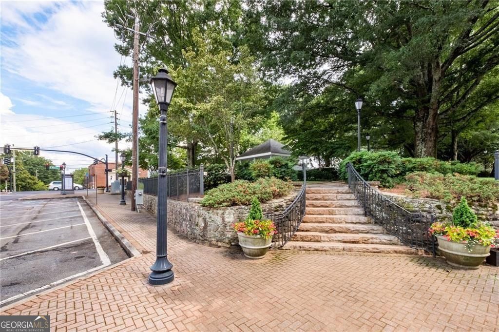 8630 Parker Place Roswell GA 30076