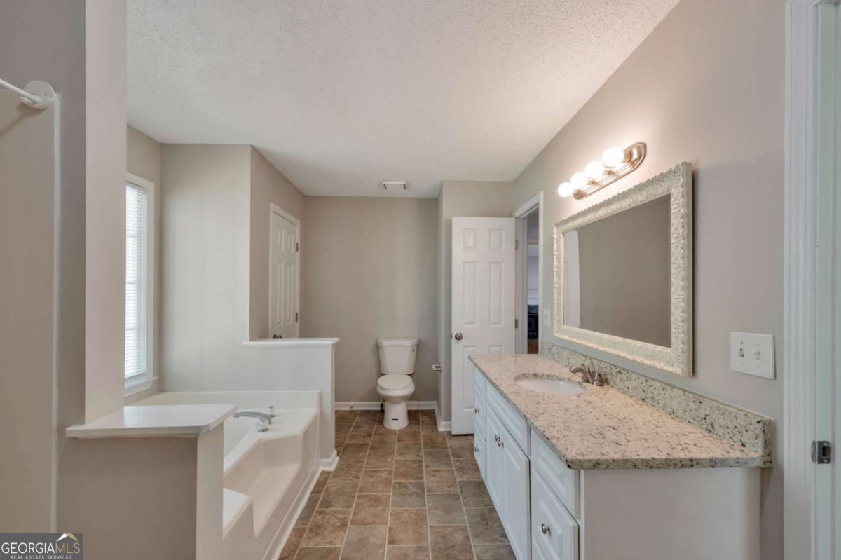 252 Amber Way Dallas GA 30157