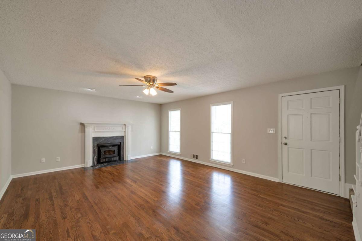 252 Amber Way Dallas GA 30157