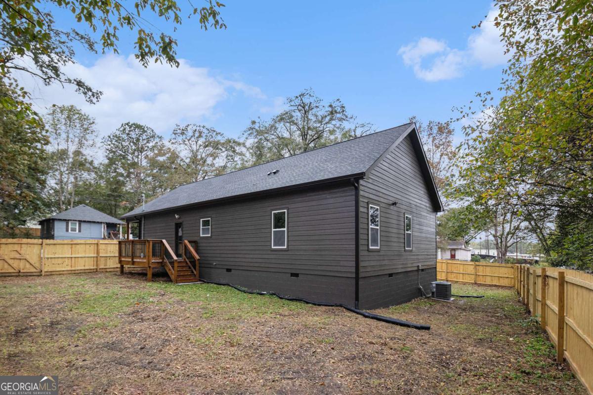 93 Arnco 2nd Street Newnan GA 30263