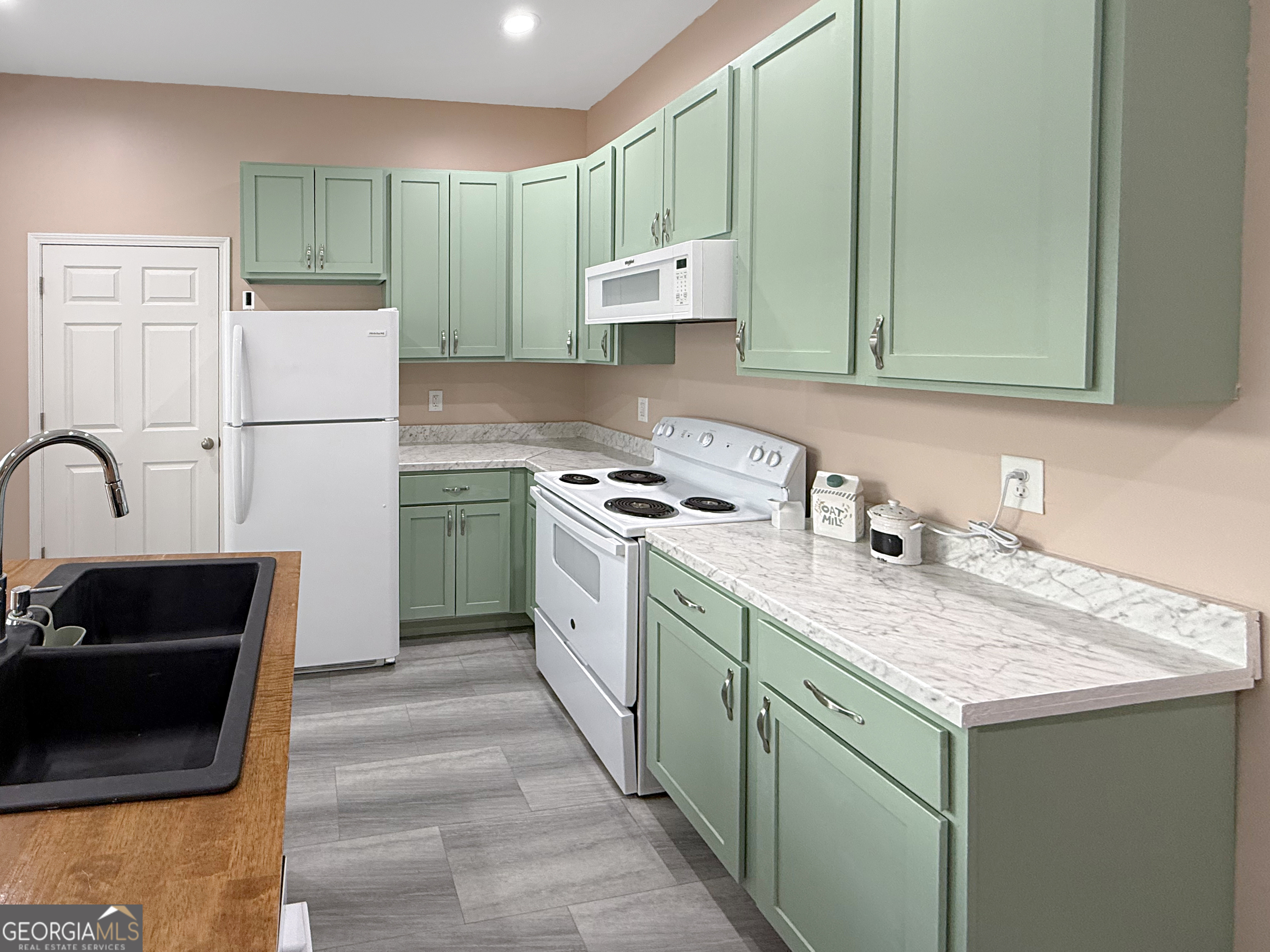 223 Schell Avenue Macon GA 31217