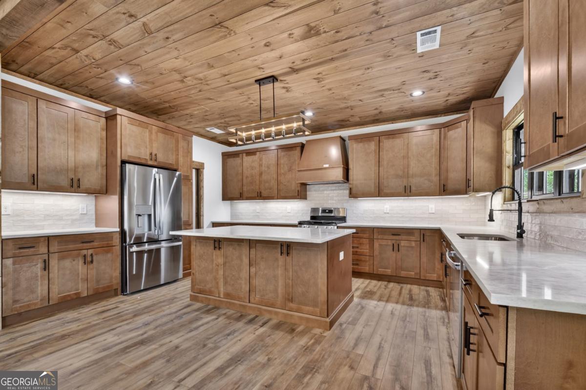 158 Spring Run Drive Blue Ridge GA 30513