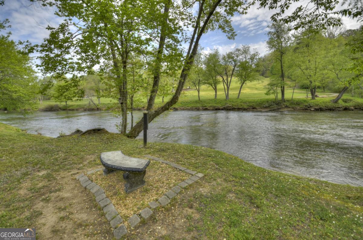 158 Spring Run Drive Blue Ridge GA 30513