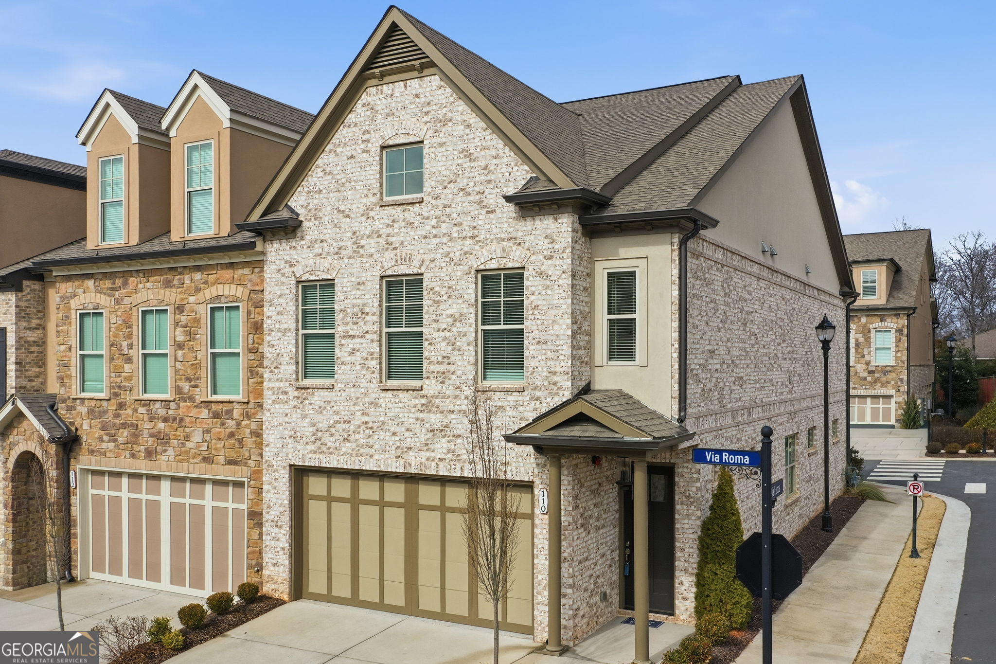 110 Via Roma Woodstock GA 30188