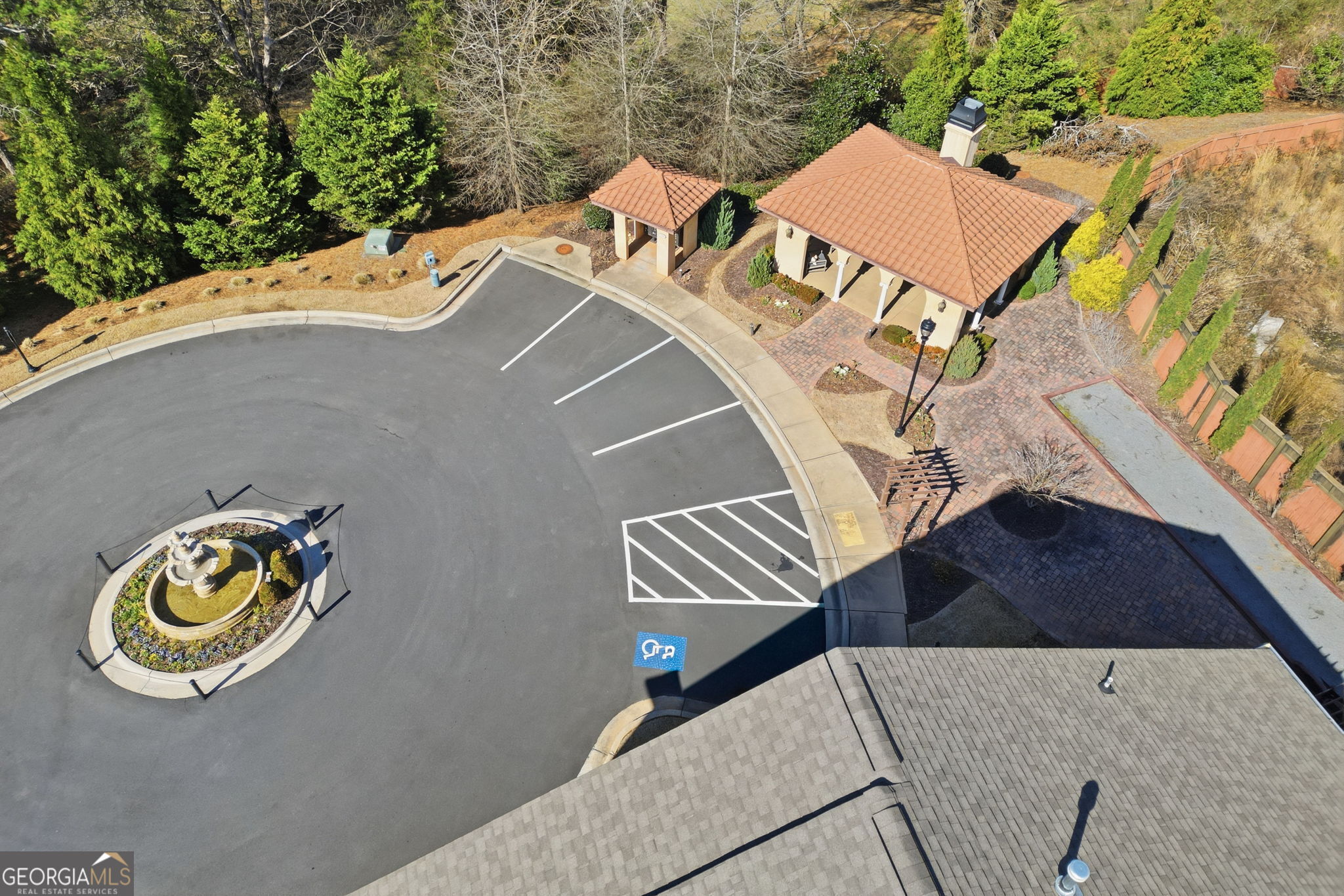 110 Via Roma Woodstock GA 30188