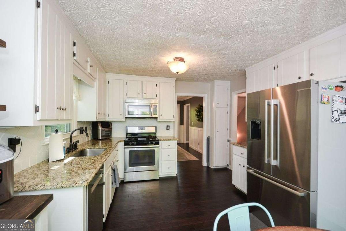 304 Cacique Court Woodstock GA 30188
