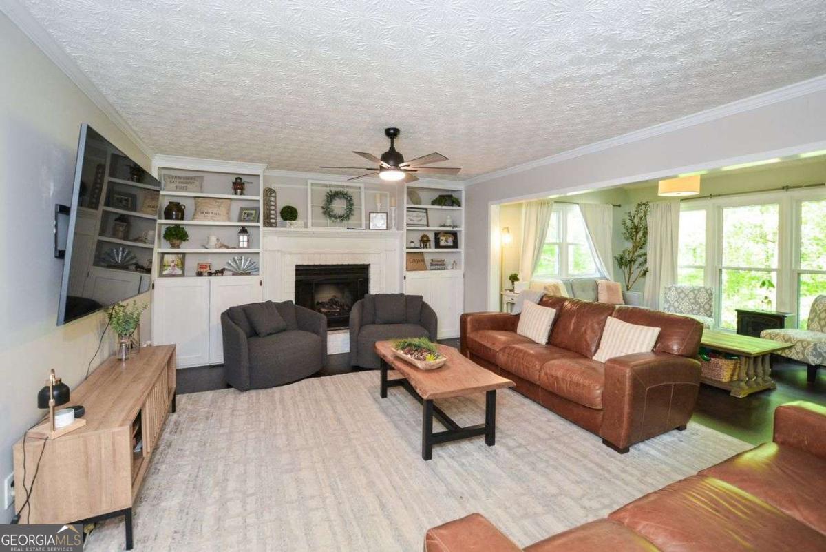 304 Cacique Court Woodstock GA 30188