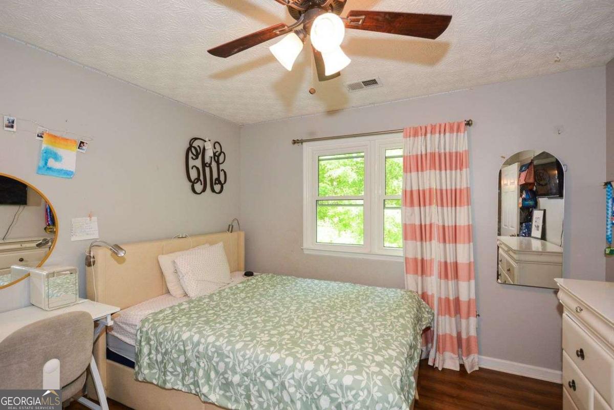 304 Cacique Court Woodstock GA 30188