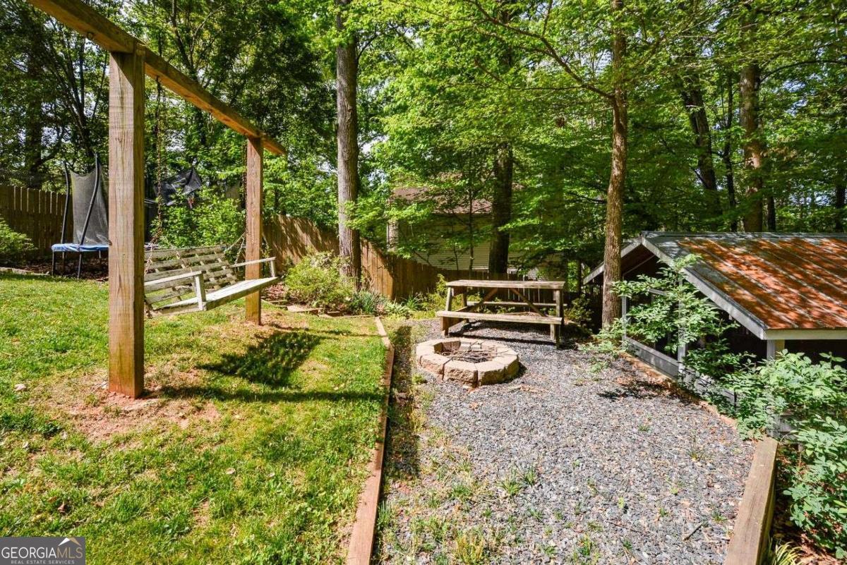 304 Cacique Court Woodstock GA 30188