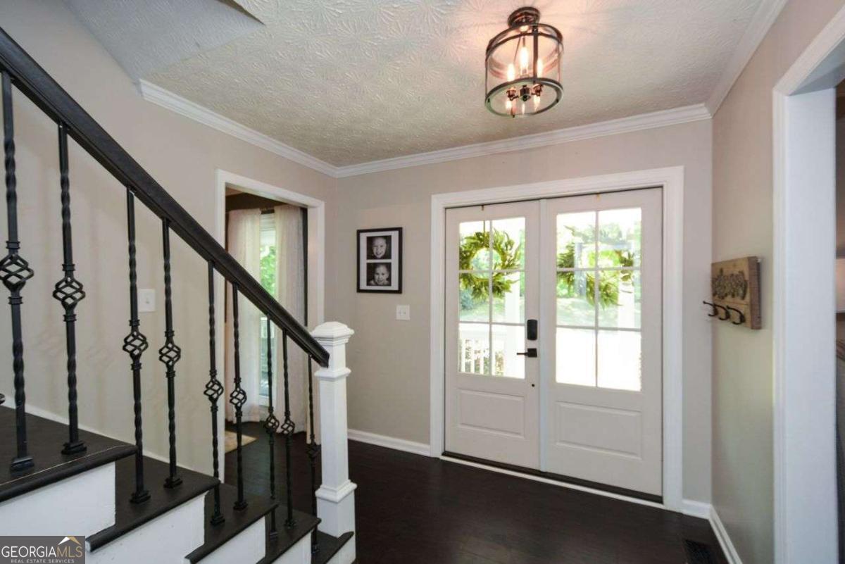 304 Cacique Court Woodstock GA 30188